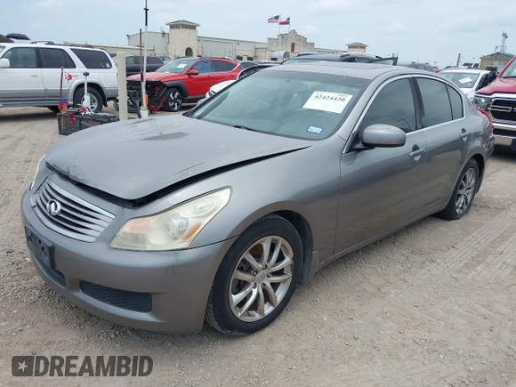 2008 Infiniti G35 Journey z VIN JNKBV61E78M225428, wystawiony jako IAAI lot #42424420 z przebiegiem 172 541 mil mil oraz . Historia ofert i sprzedaży dostępna na DreamBid. Obrazek 2.