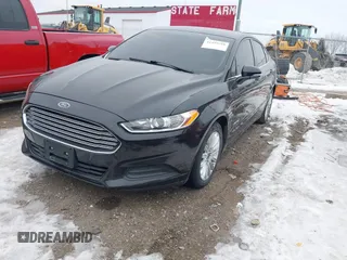 2014 Ford Fusion SE Hybrid with VIN 3FA6P0LUXER236740, listed as a IAAI auction lot 41399510 with 82,720 mi miles. Bid and sale history available at carsss.com. Image 17.