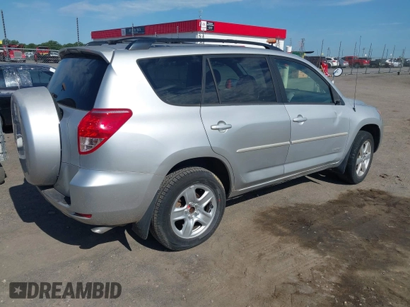 2008 Toyota RAV4 Limited с VIN JTMZD31V085088232, выставлен на аукционе IAAI как лот 42334920 с пробегом Не указан миль и . История ставок и продаж доступна на DreamBid. Изображение 4.