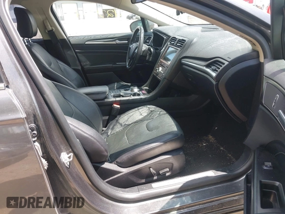 2020 Ford Fusion Titanium with VIN 3FA6P0RUXLR182120, listed as a IAAI auction lot 42351542 with 141,746 mi miles and . Bid and sale history available at DreamBid. Image 5.
