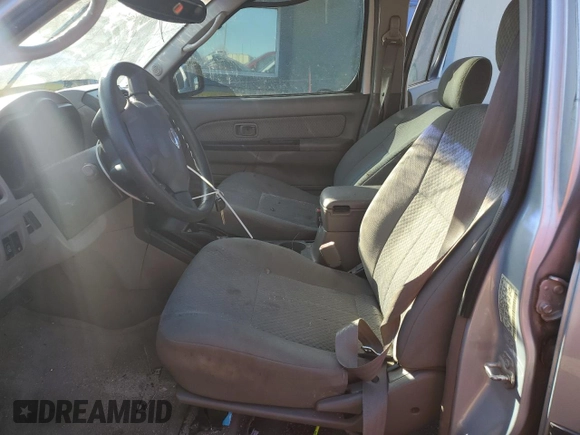 2002 Nissan Xterra SE SC with VIN 5N1MD28T22C569882, listed as a Copart auction lot 42332335 with 143,866 mi miles and Non Repairable. Bid and sale history available at carsss.com. Image 7.