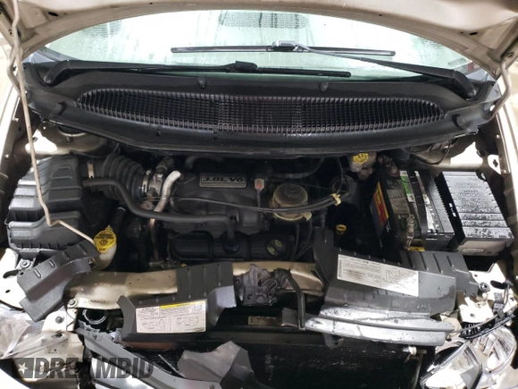 2007 Dodge Grand Caravan SXT with VIN 2D8GP44L57R321927, listed as a Copart auction lot 53143605 with 157,185 mi miles and Salvage Title. Bid and sale history available at DreamBid. Image 12.