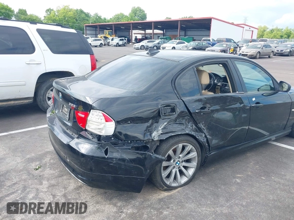 2011 BMW 3 Series 328i with VIN WBAPH7C50BE681318, listed as a IAAI auction lot 42379473 with 202,033 mi miles and . Bid and sale history available at DreamBid. Image 6.