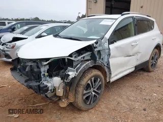 2017 Toyota RAV4 LE с VIN JTMZFREV9HJ142576, выставлен на аукционе IAAI как лот 41612358 с пробегом 75 608 миль миль и . История ставок и продаж доступна на DreamBid. Изображение 2.