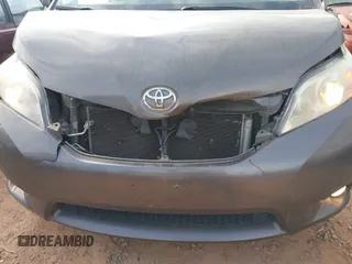 2013 Toyota Sienna XLE with VIN 5TDDK3DC6DS054942, listed as a IAAI auction lot 41172005 with 202,675 mi miles and . Bid and sale history available at DreamBid. Image 6.
