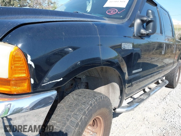 2001 Ford Super Duty F-250 XL with VIN 1FTNW21F71EB25519, listed as a IAAI auction lot 41501368 with 277,130 mi miles. Bid and sale history available at carsss.com. Image 16.