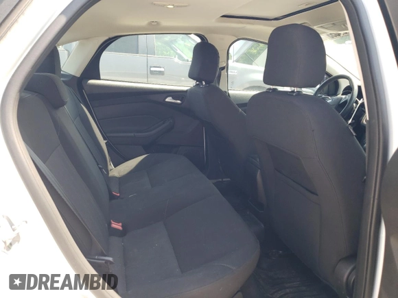 2015 Ford Focus SE with VIN 1FADP3F28FL332899, listed as a Copart auction lot 60055185 with 76,948 mi miles and Clean title. Bid and sale history available at DreamBid. Image 10.