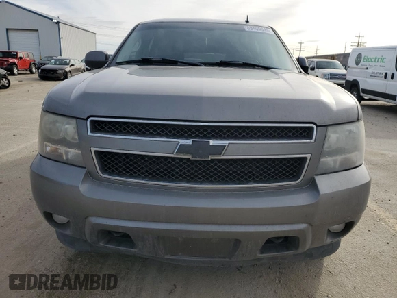 2008 Chevrolet Suburban LTZ with VIN 3GNFK16378G183777, listed as a Copart auction lot 89405045 with 184,492 mi miles and Salvage Title. Bid and sale history available at carsss.com. Image 5.