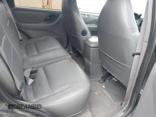 2001 Ford Escape XLT with VIN 1FMCU041X1KA93910, listed as a IAAI auction lot 42270271 with 151,166 mi miles and . Bid and sale history available at DreamBid. Image 8.