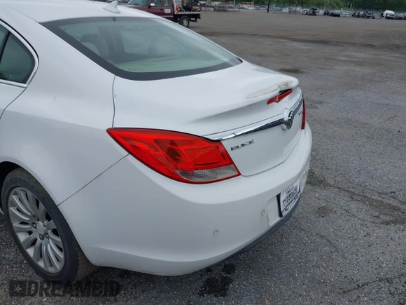 2011 Buick Regal CXL RL4 with VIN 2G4GS5EC1B9192588, listed as a IAAI auction lot 42219852 with Not provided miles and . Bid and sale history available at DreamBid. Image 6.