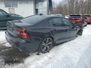 2019 Volvo S60 R-Design with VIN 7JRBR0FM0KG018082, listed as a Copart auction lot 44216225 with 52,692 mi miles and Salvage Title. Bid and sale history available at carsss.com. Image 3.