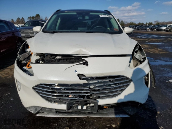2021 Ford Escape Titanium Hybrid with VIN 1FMCU9DZ0MUA36540, listed as a Copart auction lot 42286485 with 46,908 mi miles and Salvage title. Bid and sale history available at DreamBid. Image 5.