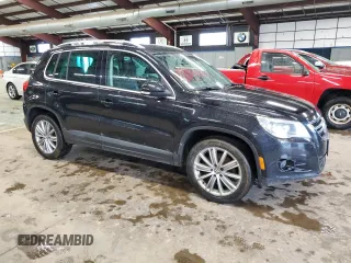 2011 Volkswagen Tiguan SE with VIN WVGBV7AX4BW514296, listed as a Copart auction lot 55170155 with 151,068 mi miles and Clean Title. Bid and sale history available at DreamBid. Image 4.