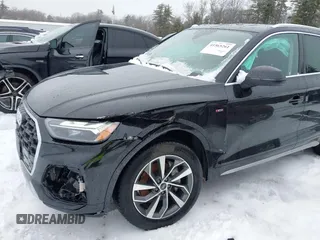 2024 Audi Q5 S line Premium with VIN WA1GAAFY2R2066205, listed as a IAAI auction lot 41565261 with 20,052 mi miles. Bid and sale history available at carsss.com. Image 6.