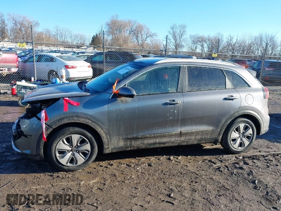 2018 Kia Niro LX with VIN KNDCB3LC9J5157982, listed as a IAAI auction lot 41660700 with 63,023 mi miles. Bid and sale history available at carsss.com. Image 15.