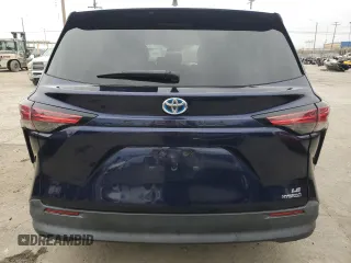 2021 Toyota Sienna LE with VIN 5TDKRKEC6MS013416, listed as a Copart auction lot 53908805 with 93,170 mi miles and Salvage Title. Bid and sale history available at carsss.com. Image 6.