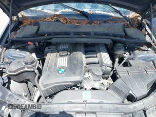 2008 BMW 3 Series 328xi with VIN WBAVC93568K044350, listed as a IAAI auction lot 42163248 with 77,841 mi miles. Bid and sale history available at carsss.com. Image 10.