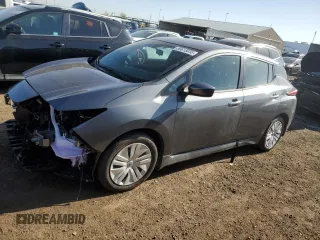 2025 Nissan LEAF S z VIN 1N4AZ1BV7SC564793, wystawiony jako Copart lot #50613035 z przebiegiem 879 mil mil oraz Szkoda całkowita • Salvage title. Historia ofert i sprzedaży dostępna na DreamBid. Obrazek 1.