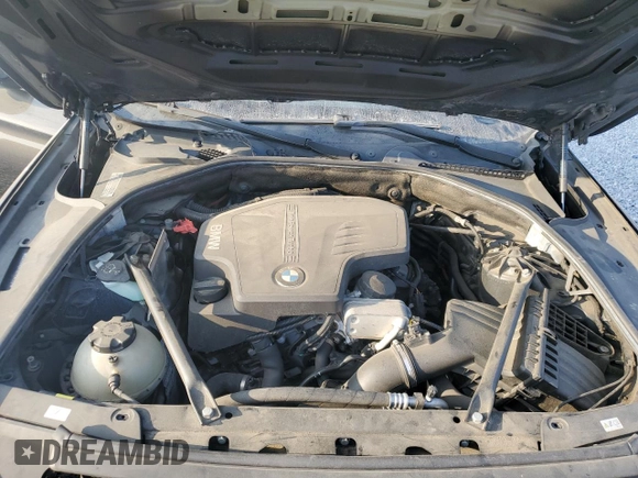 2014 BMW 5 Series 528i z VIN WBA5A5C5XED500347, wystawiony jako Copart lot #58215215 z przebiegiem 205 748 mil mil oraz Szkoda całkowita • Salvage title. Historia ofert i sprzedaży dostępna na DreamBid. Obrazek 11.