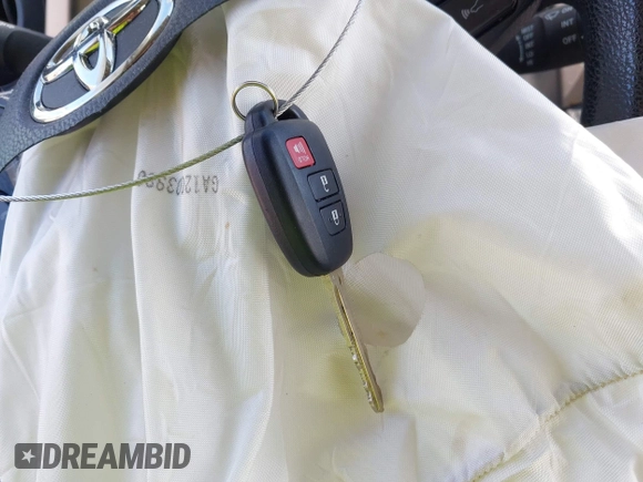2018 Toyota RAV4 LE с VIN JTMBFREV7JJ745887, выставлен на аукционе IAAI как лот 42526629 с пробегом 74 149 миль миль и . История ставок и продаж доступна на DreamBid. Изображение 11.