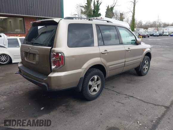 2006 Honda Pilot EX-L with VIN 2HKYF18516H528116, listed as a IAAI auction lot 41782324 with 245,280 mi miles and . Bid and sale history available at DreamBid. Image 4.
