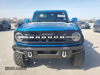 2022 Ford Bronco with VIN 1FMEE5DP8NLB44859, listed as a Copart auction lot 49328065 with 46,826 mi miles and Salvage Title. Bid and sale history available at DreamBid. Image 5.
