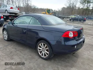 2011 Volkswagen Eos Komfort с VIN WVWBA7AH5BV001475, выставлен на аукционе IAAI как лот 41881190 с пробегом 237 064 миль миль и . История ставок и продаж доступна на DreamBid. Изображение 3.