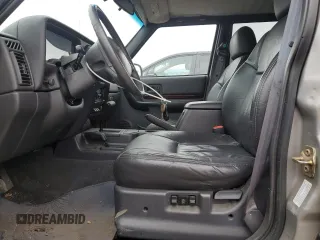 2000 Jeep Cherokee Limited with VIN 1J4FF68SXYL260251, listed as a Copart auction lot 44797665 with 142,390 mi miles and Salvage Title. Bid and sale history available at carsss.com. Image 7.
