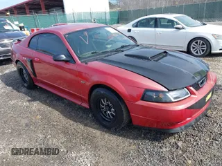 2001 Ford Mustang GT Deluxe with VIN 1FAFP42X11F255588, listed as a IAAI auction lot 41613207 with 203,244 mi miles. Bid and sale history available at carsss.com. Image 1.