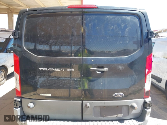 2015 Ford Transit Cargo z VIN 1FTBW2YGXFKB09311, wystawiony jako IAAI lot #41741551 z przebiegiem 314 773 mil mil oraz . Historia ofert i sprzedaży dostępna na DreamBid. Obrazek 16.