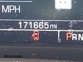 2017 Chevrolet Tahoe LT z VIN 1GNSKBKC1HR233583, wystawiony jako IAAI lot #41985848 z przebiegiem 171 665 mil mil oraz . Historia ofert i sprzedaży dostępna na DreamBid. Obrazek 15.