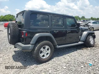 2018 Jeep Wrangler Unlimited Sport with VIN 1C4HJXDG9JW302367, listed as a Copart auction lot 61915505 with 103,952 mi miles and Non repairable. Bid and sale history available at DreamBid. Image 3.