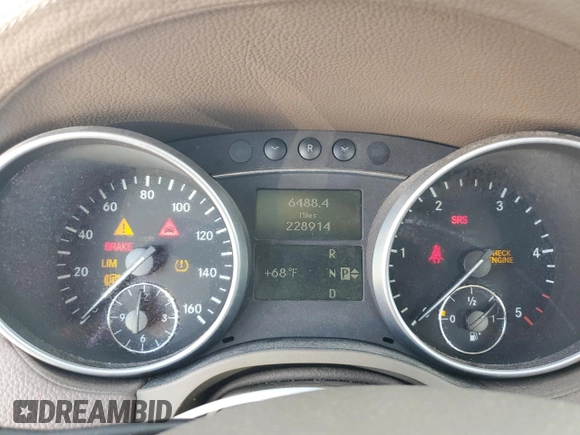 2008 Mercedes-Benz GL-Class 3.0L CDI with VIN 4JGBF22E88A325072, listed as a Copart auction lot 81333724 with 228,914 mi miles and Clean Title. Bid and sale history available at carsss.com. Image 9.