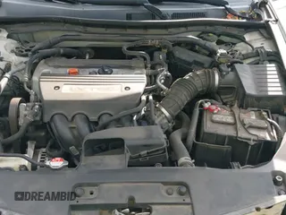 2009 Honda Accord EX-L z VIN 1HGCS12809A020807, wystawiony jako IAAI lot #43503170 z przebiegiem 133 101 mil mil oraz . Historia ofert i sprzedaży dostępna na DreamBid. Obrazek 20.