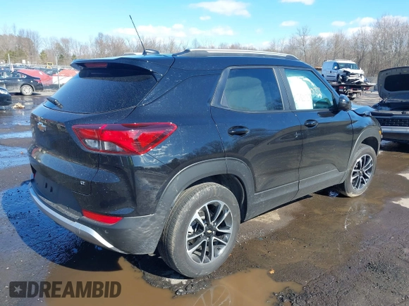 2024 Chevrolet TrailBlazer LT with VIN KL79MRSL6RB055042, listed as a IAAI auction lot 41676033 with 35,304 mi miles and . Bid and sale history available at DreamBid. Image 4.