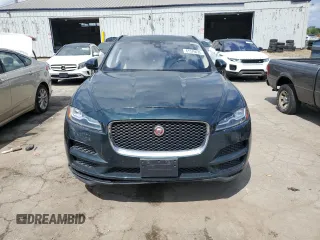 2017 Jaguar F-Pace 35t Prestige with VIN SADCK2BV3HA067567, listed as a Copart auction lot 61376675 with 122,224 mi miles and Clean title. Bid and sale history available at DreamBid. Image 5.