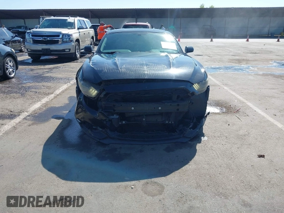2015 Ford Mustang EcoBoost z VIN 1FA6P8TH4F5377048, wystawiony jako IAAI lot #42234256 z przebiegiem 160 455 mil mil oraz . Historia ofert i sprzedaży dostępna na DreamBid. Obrazek 6.