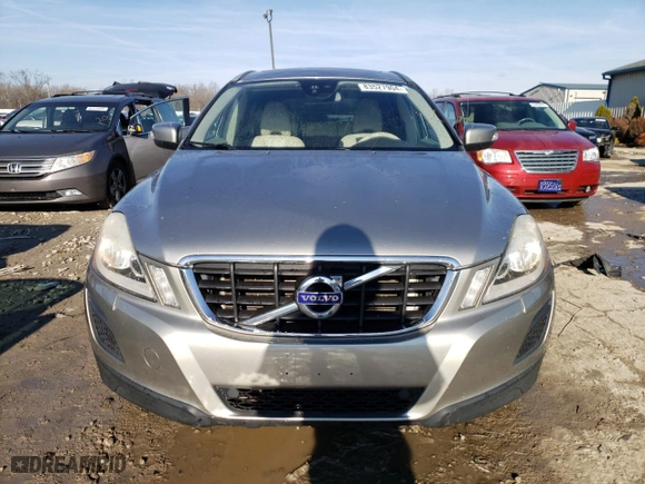 2012 Volvo XC60 3.2L PZEV with VIN YV4940DZXC2286742, listed as a Copart auction lot 83527904 with NaN miles and Salvage Title. Bid and sale history available at carsss.com. Image 5.