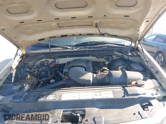 2000 Ford F-150 XL z VIN 1FTRX18W7YNA73804, wystawiony jako IAAI lot #42779753 z przebiegiem 228 666 mil mil oraz . Historia ofert i sprzedaży dostępna na DreamBid. Obrazek 10.