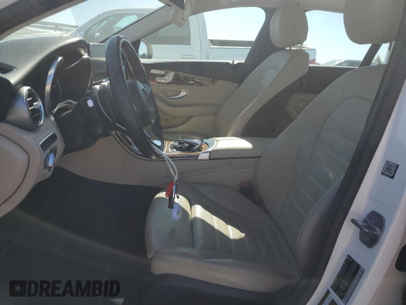 2018 Mercedes-Benz C 300 with VIN 55SWF4JB0JU261517, listed as a Copart auction lot 55634265 with 75,945 mi miles and Salvage title. Bid and sale history available at DreamBid. Image 7.