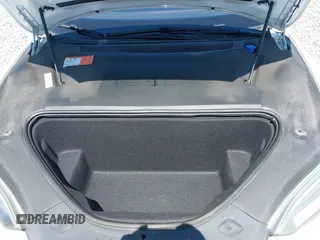 2016 Tesla Model S 90D z VIN 5YJSA1E29GF160332, wystawiony jako IAAI lot #42593749 z przebiegiem 92 702 mil mil oraz . Historia ofert i sprzedaży dostępna na DreamBid. Obrazek 10.