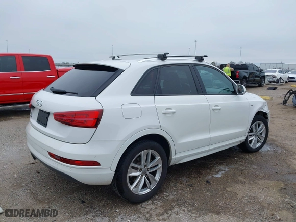 2018 Audi Q3 Premium with VIN WA1BCCFS1JR010439, listed as a IAAI auction lot 41641231 with 108,605 mi miles. Bid and sale history available at carsss.com. Image 4.