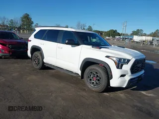 2024 Toyota Sequoia SR5 with VIN 7SVAAABA3RX039902, listed as a IAAI auction lot 41405838 with 6,575 mi miles. Bid and sale history available at carsss.com. Image 1.