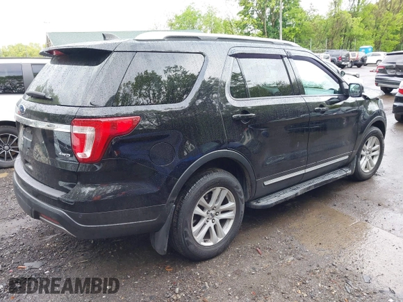 2019 Ford Explorer XLT с VIN 1FM5K8D87KGA05751, выставлен на аукционе IAAI как лот 42222012 с пробегом 72 964 миль миль и . История ставок и продаж доступна на DreamBid. Изображение 4.