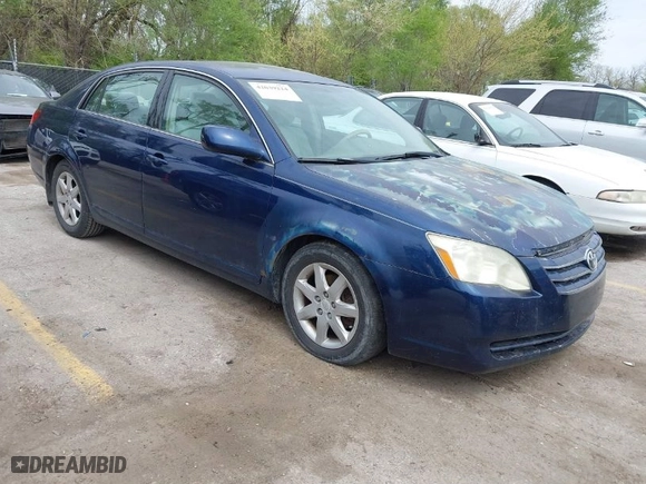 2006 Toyota Avalon XL with VIN 4T1BK36B96U073278, listed as a IAAI auction lot 42039224 with 199,346 mi miles. Bid and sale history available at carsss.com. Image 1.