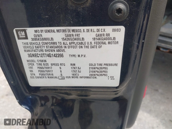 2004 Chevrolet Avalanche with VIN 3GNEC12T74G142266, listed as a IAAI auction lot 42783128 with 205,225 mi miles and . Bid and sale history available at DreamBid. Image 9.