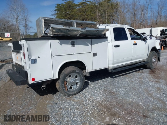 2023 Ram 2500 Tradesman with VIN 3C6UR5HJXPG646810, listed as a IAAI auction lot 41415537 with 10,865 mi miles. Bid and sale history available at carsss.com. Image 4.
