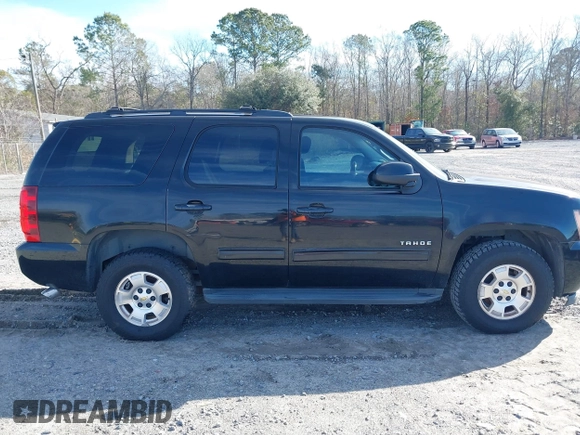 2012 Chevrolet Tahoe LS с VIN 1GNSCAE06CR257864, выставлен на аукционе IAAI как лот 41603944 с пробегом 246 136 миль миль и . История ставок и продаж доступна на DreamBid. Изображение 13.