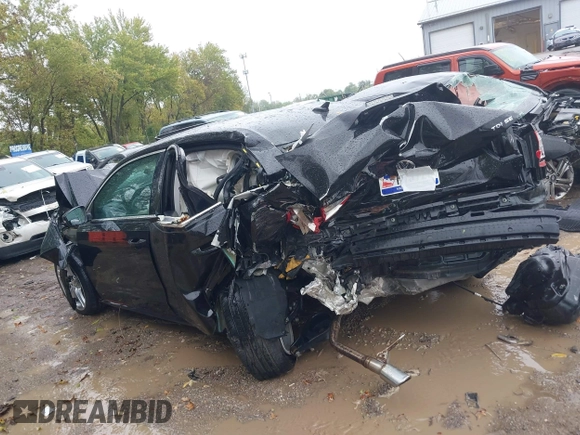 2015 Volkswagen Passat SE с VIN 1VWBV7A30FC066788, выставлен на аукционе IAAI как лот 40450455 с пробегом 84 245 миль миль и . История ставок и продаж доступна на DreamBid. Изображение 3.