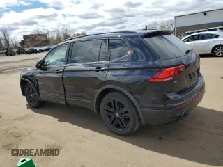 2022 Volkswagen Tiguan SE R-Line Black z VIN 3VV8B7AX9NM118989, wystawiony jako Copart lot #53507765 z przebiegiem 41 852 mil mil oraz Szkoda całkowita • Salvage title. Historia ofert i sprzedaży dostępna na DreamBid. Obrazek 2.